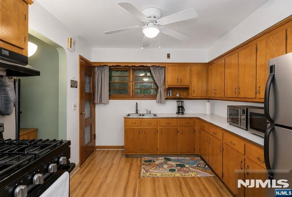 340 Saddle River - Photo 9