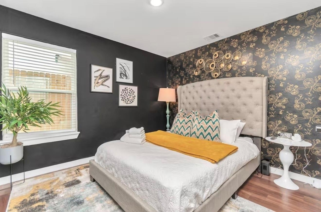 6608 Haight Street - Photo 9