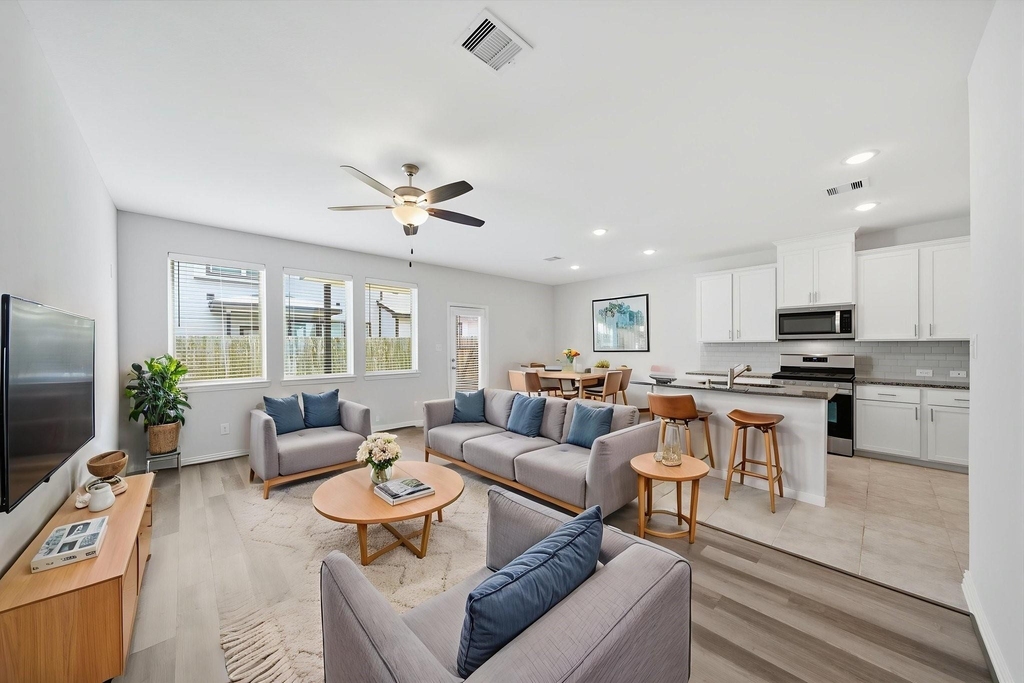 7116 Elgin Street - Photo 4