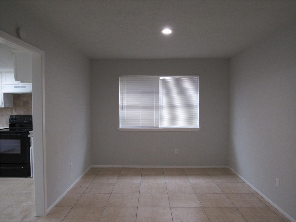 8619 Little River Road - Photo 5