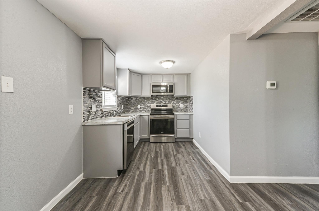 13252 Kanak Street - Photo 20