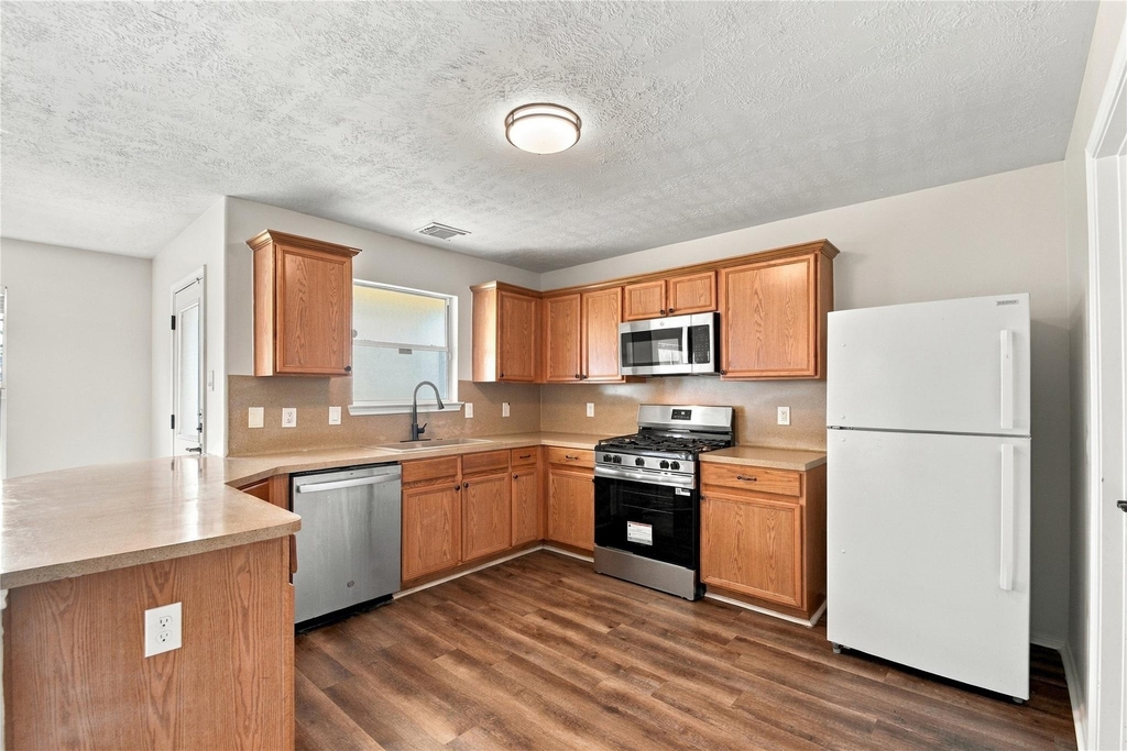 4610 Parkstone Bend Court - Photo 12