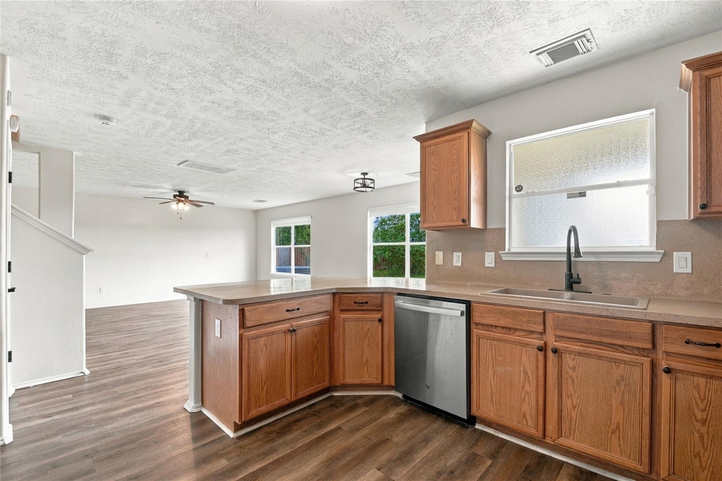 4610 Parkstone Bend Court - Photo 15