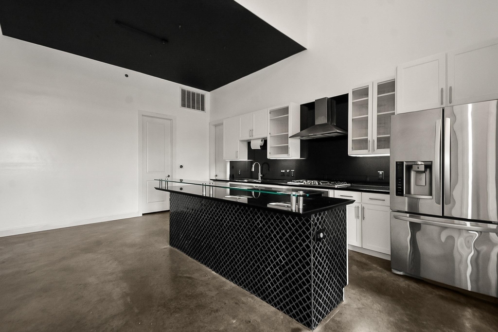 1111 Studewood Street - Photo 7