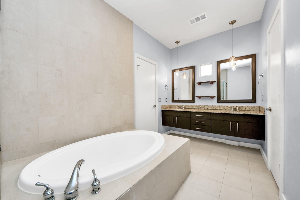 1112 Columbus Street - Photo 26