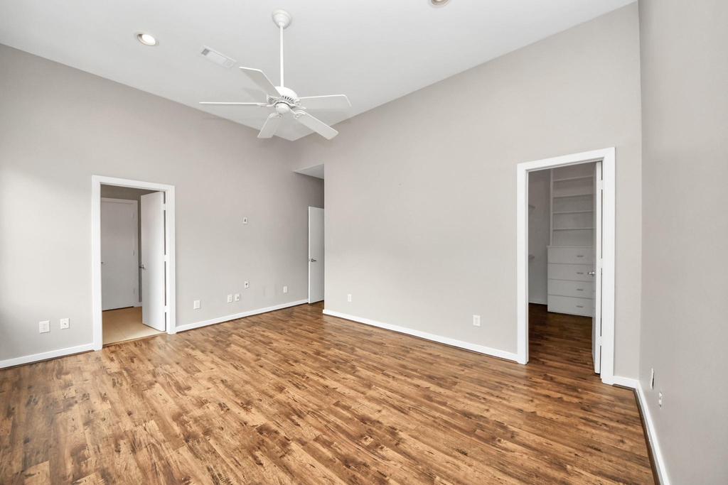 1112 Columbus Street - Photo 22