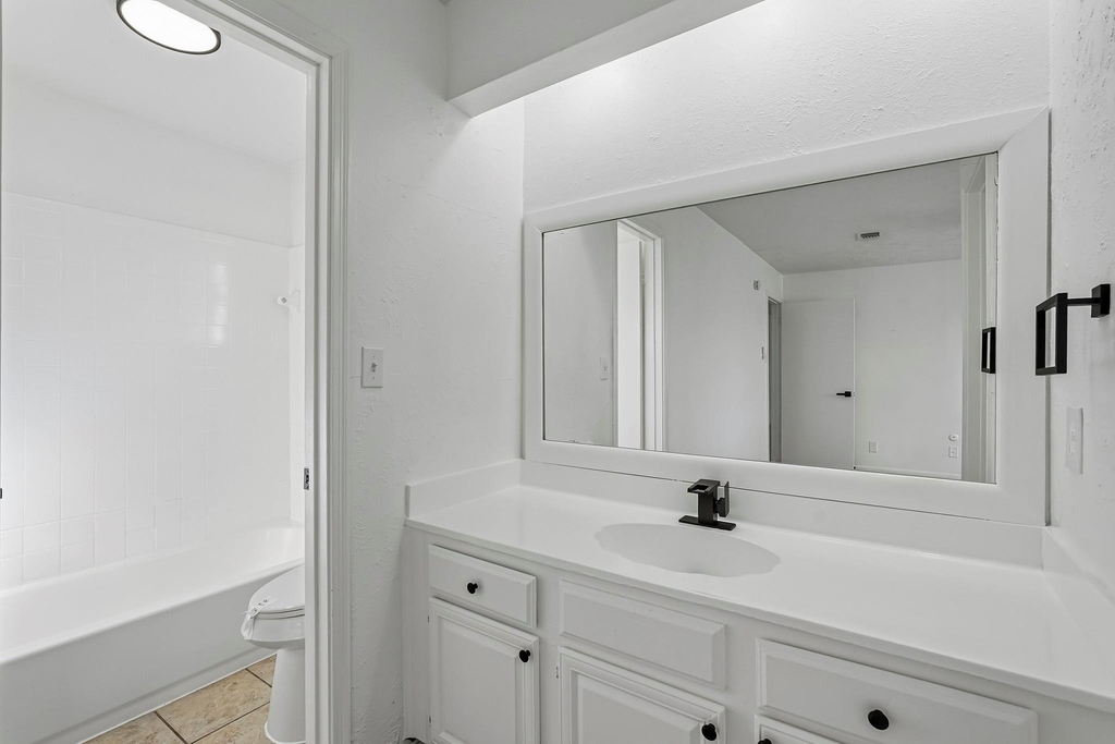 14830 Keelby Drive - Photo 17