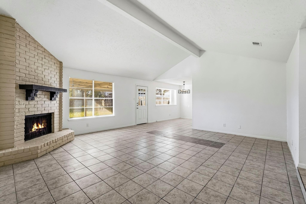14830 Keelby Drive - Photo 3