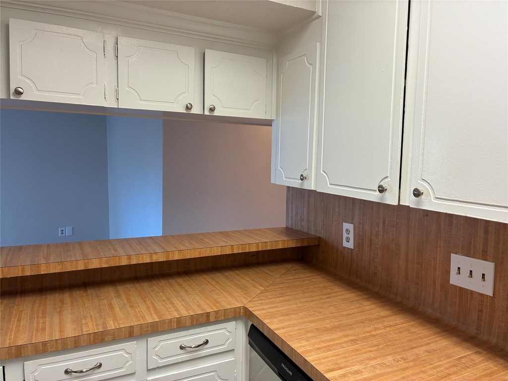 3400 Timmons Lane - Photo 16
