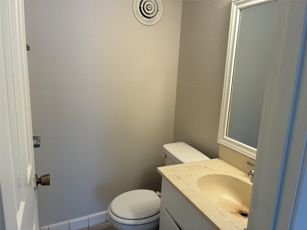 3400 Timmons Lane - Photo 5