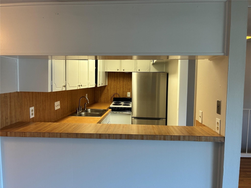 3400 Timmons Lane - Photo 14