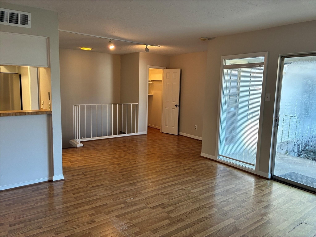 3400 Timmons Lane - Photo 1