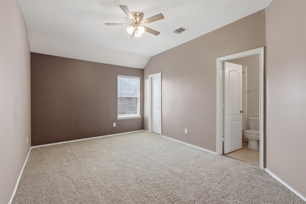 21307 Drifting Oaks Drive - Photo 20