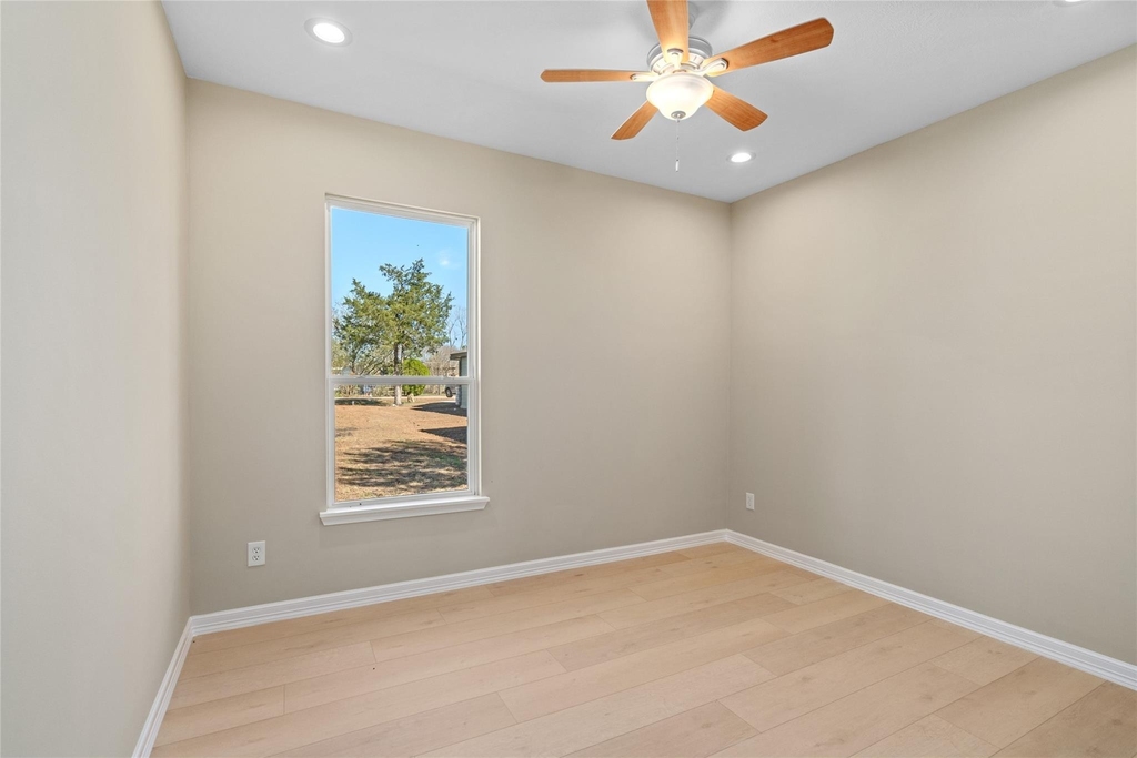 4656 N Teague Street - Photo 34