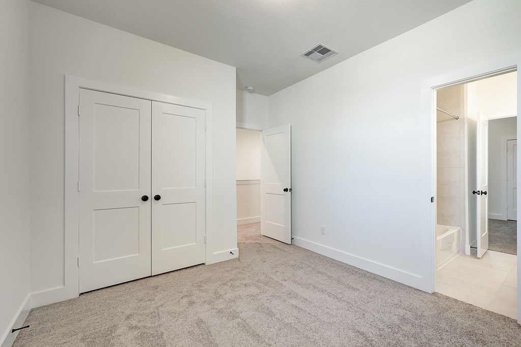 4950 Carranza Court - Photo 34