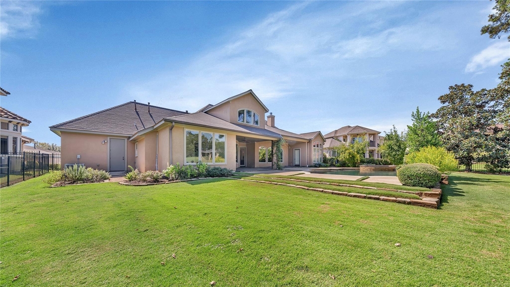 24918 Fort Augusta Drive - Photo 4