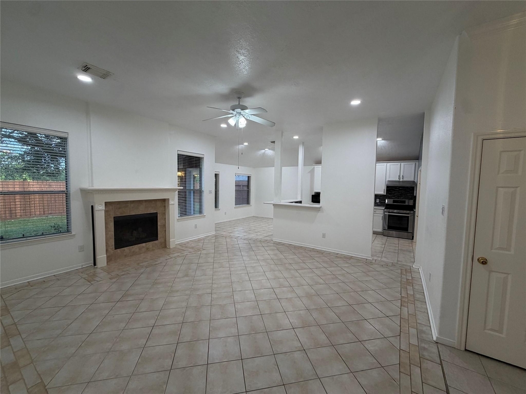 1109 Courtside Drive - Photo 26