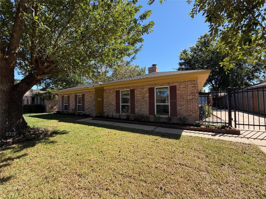 9319 Tooley Drive - Photo 0