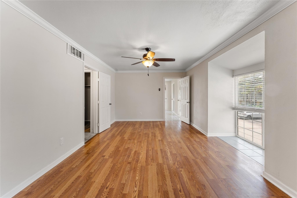 12633 Memorial Drive - Photo 8