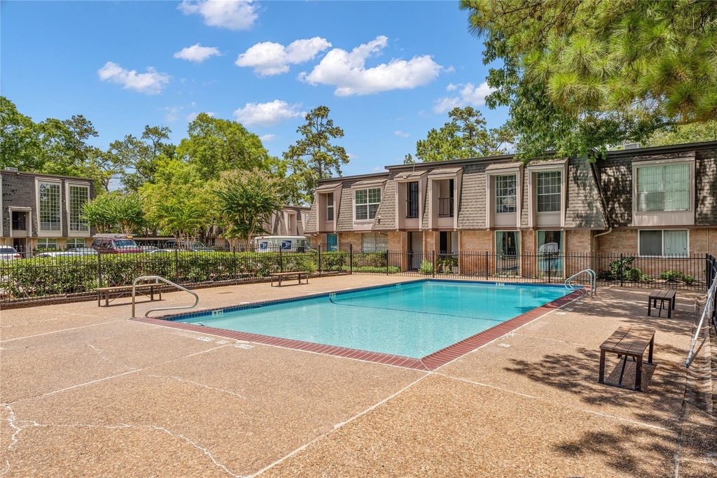 12633 Memorial Drive - Photo 26