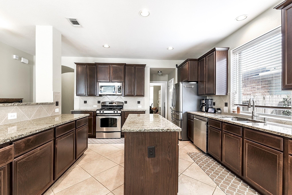 2911 Helding Park Court - Photo 10