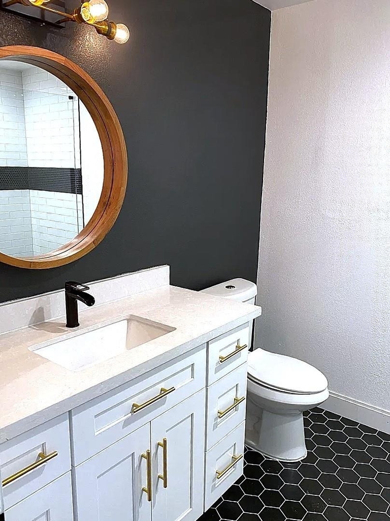 5711 Hardy Street - Photo 6