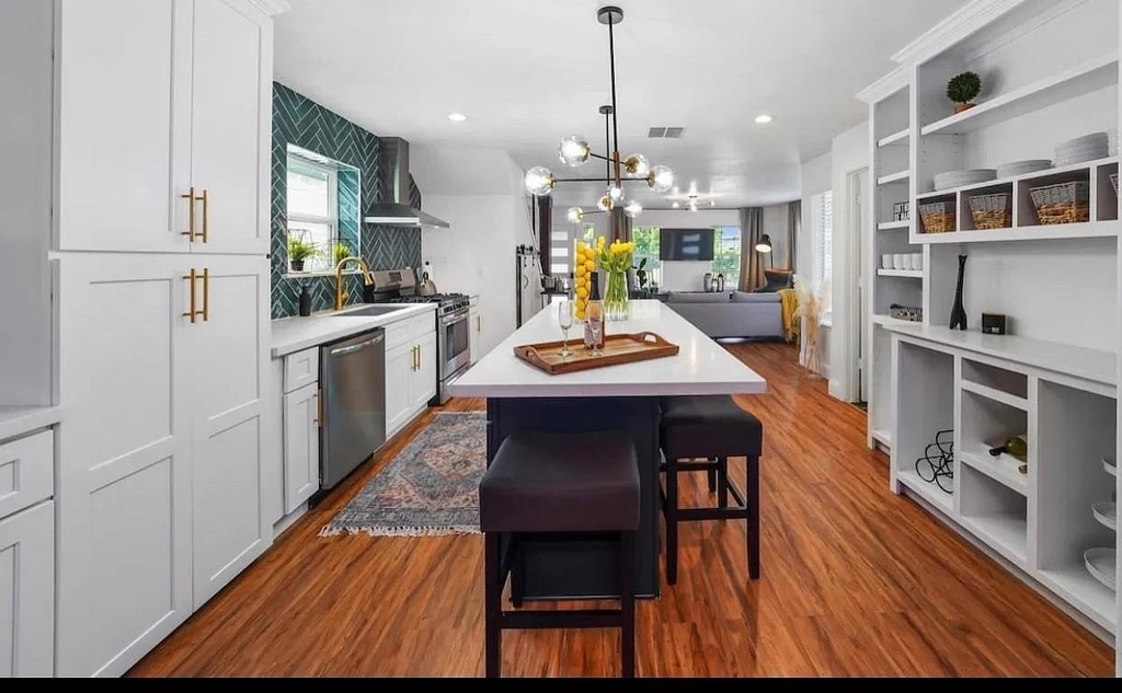 5711 Hardy Street - Photo 5