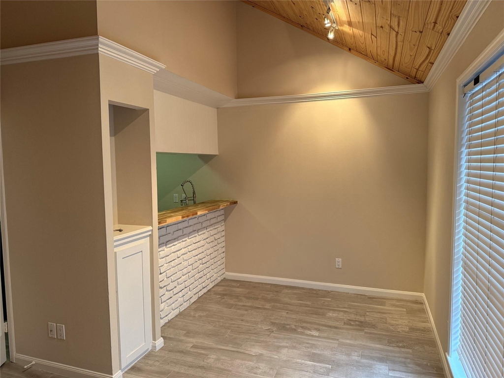3618 Stanford Street - Photo 4