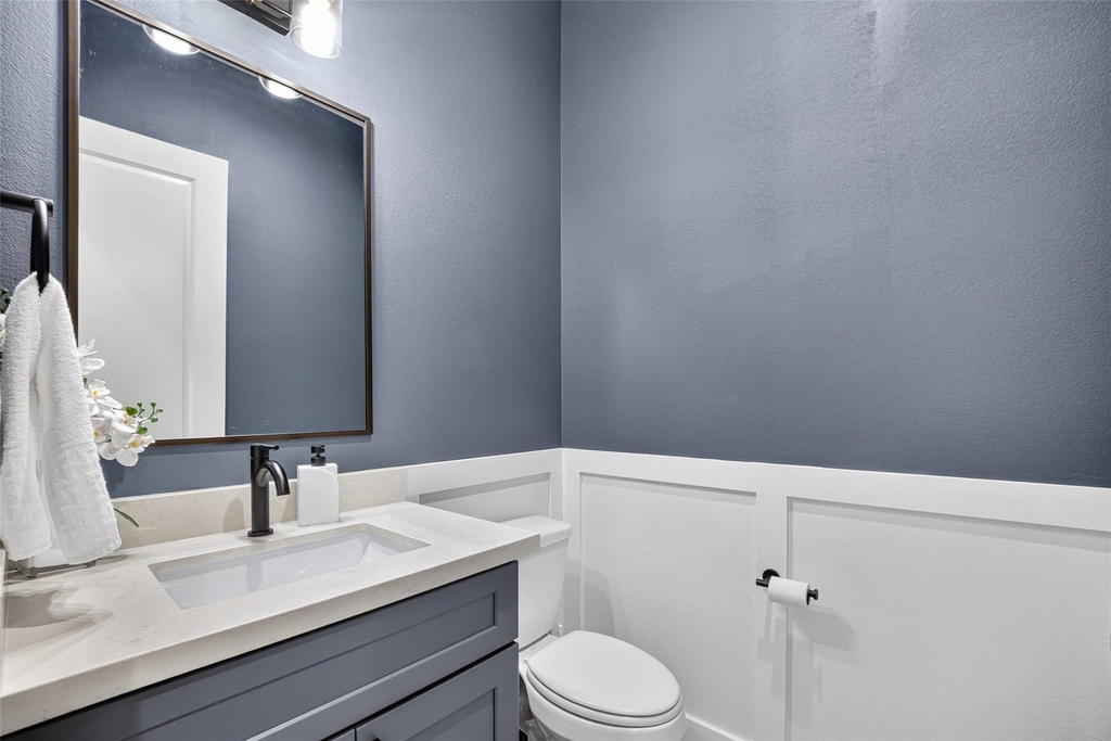 2341 Eagle Street - Photo 25