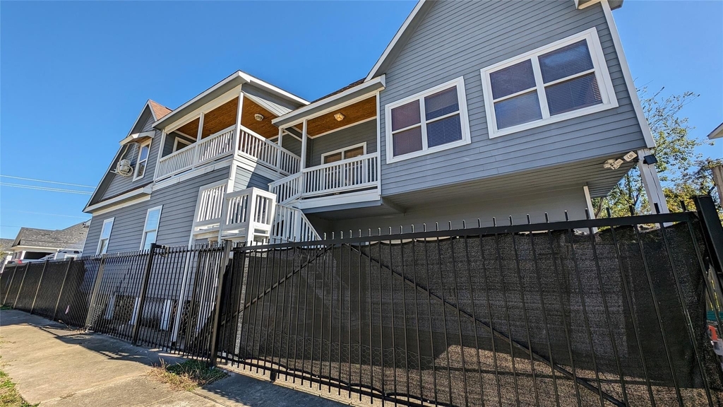 702 Paschall Street - Photo 1