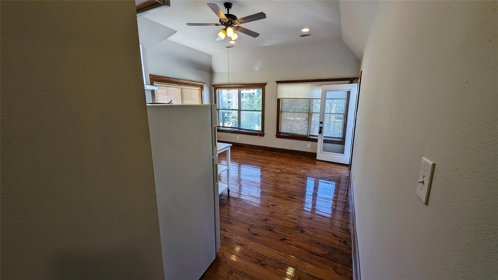 702 Paschall Street - Photo 7