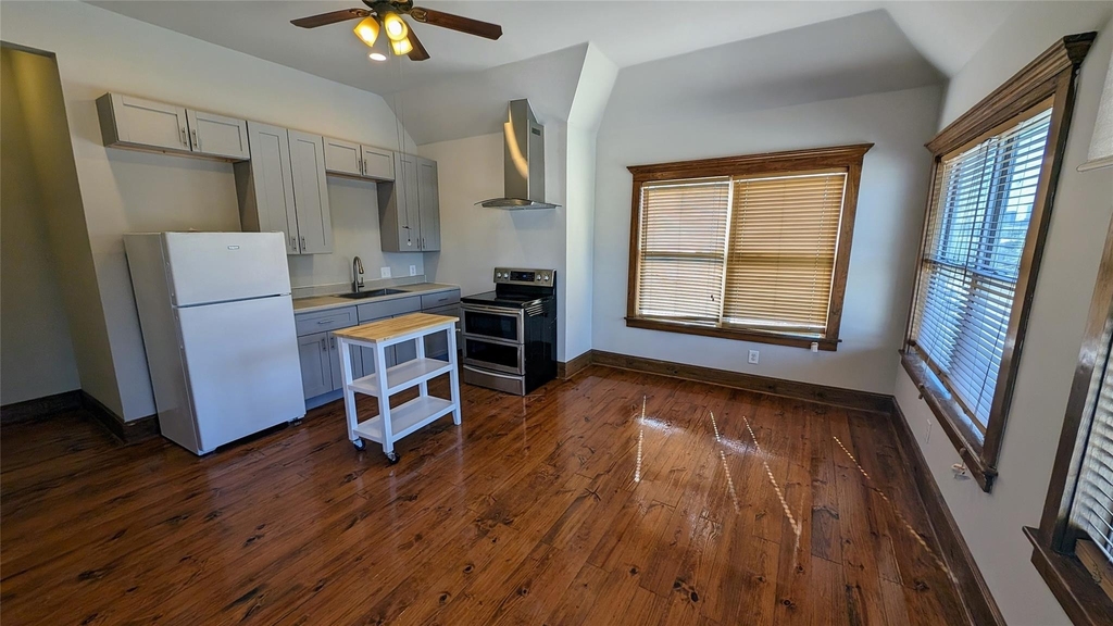 702 Paschall Street - Photo 6