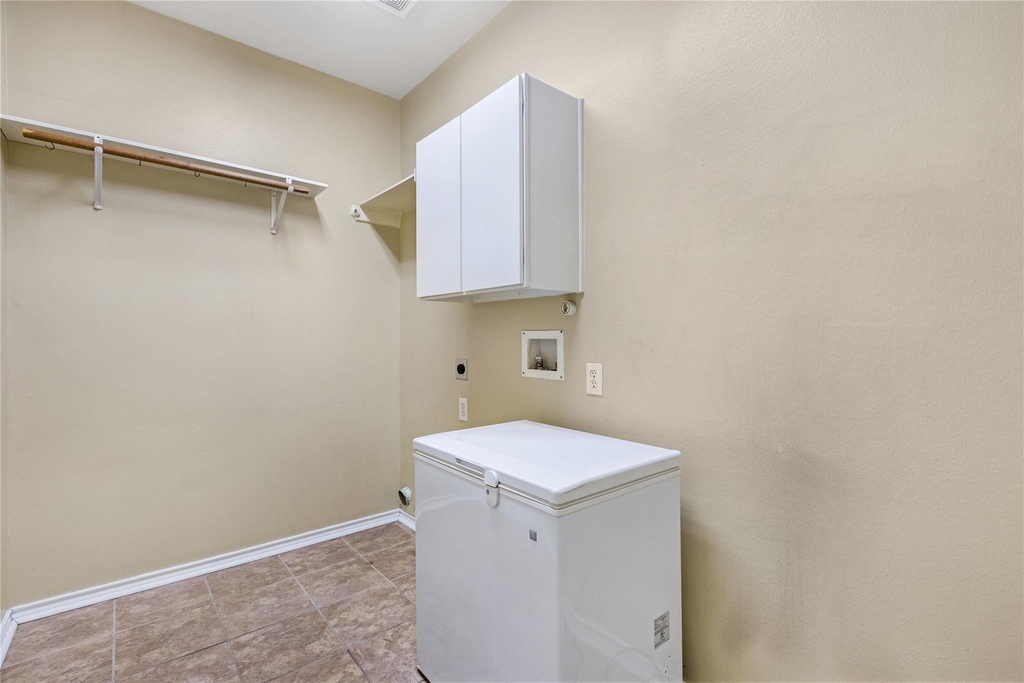 4531 Williamhurst Lane - Photo 18