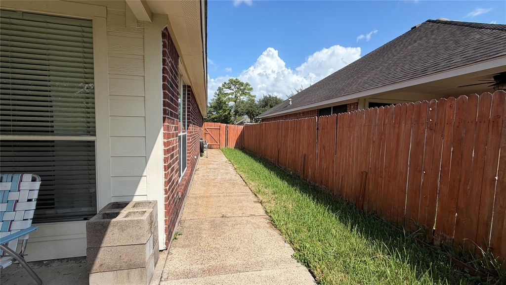 19623 Dakota Springs Drive - Photo 14