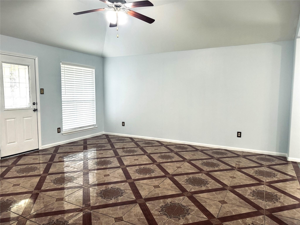 2707 Trementina Dr - Photo 14