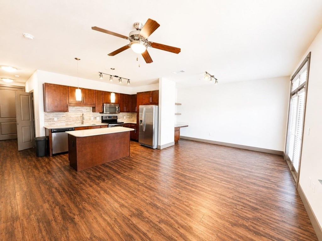 2910 Milam St Street - Photo 2