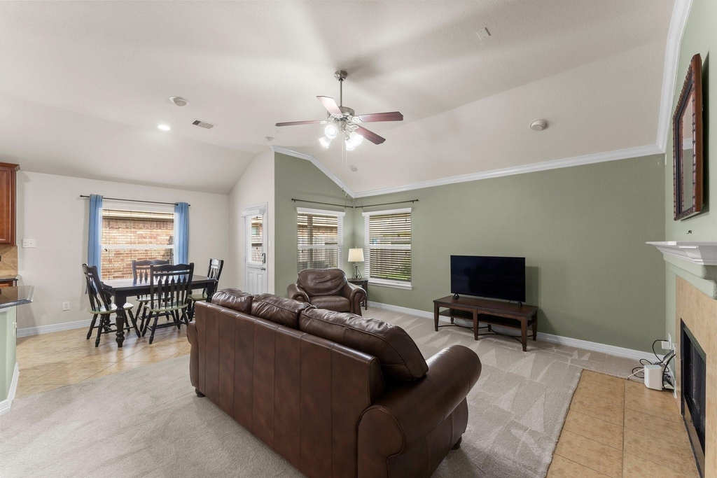 28518 Lockeridge Farms Drive - Photo 6