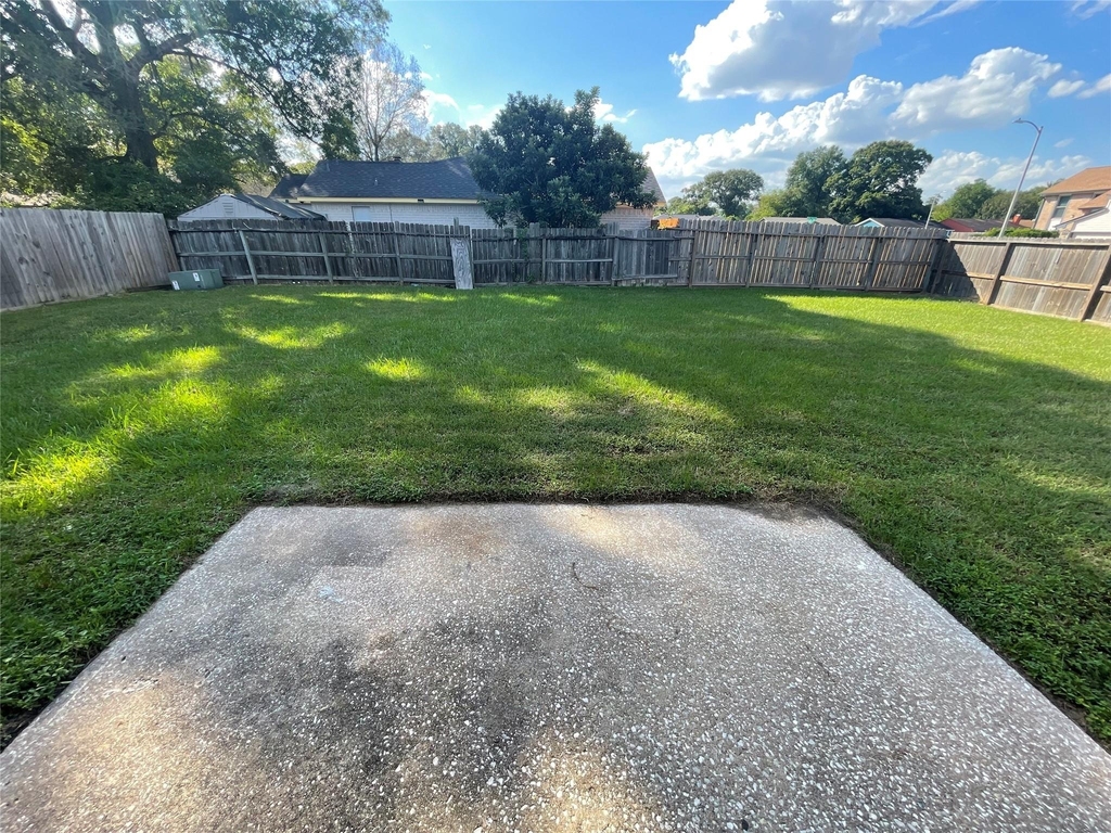 10102 Valley Wind Drive - Photo 14
