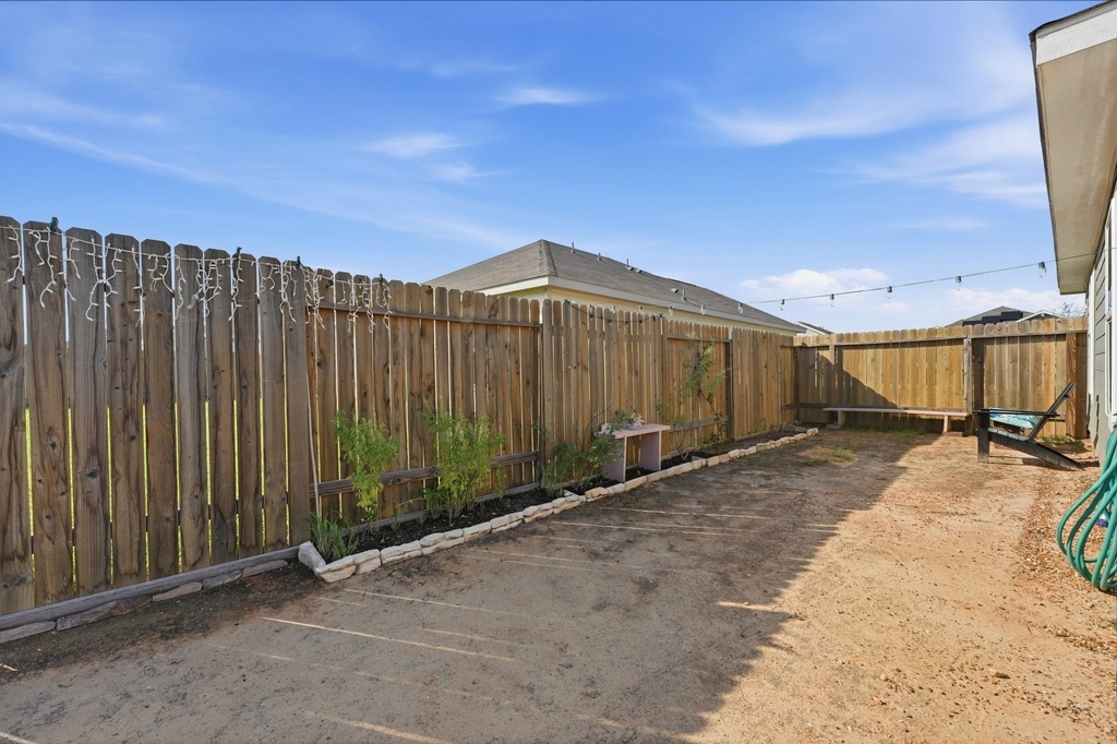 16382 Sweet Grove Drive - Photo 18
