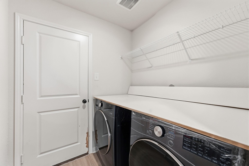 16382 Sweet Grove Drive - Photo 15