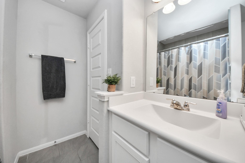 24319 Wild Bramble Lane - Photo 17