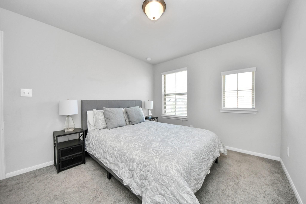 24319 Wild Bramble Lane - Photo 13