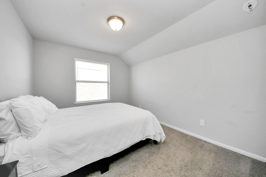24319 Wild Bramble Lane - Photo 16
