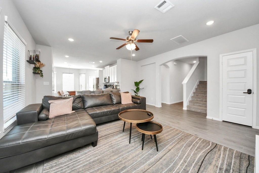 24319 Wild Bramble Lane - Photo 7