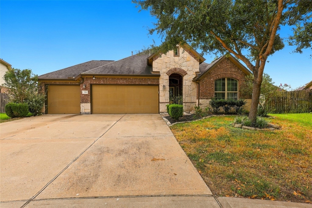 326 Lake Rim Drive - Photo 1