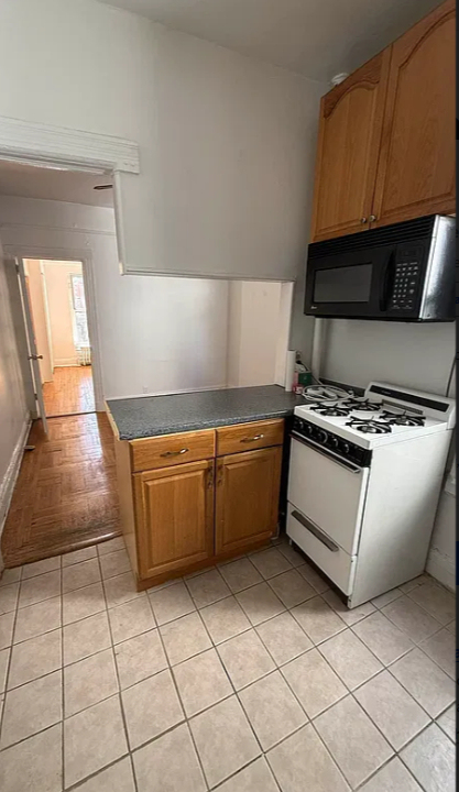 328 East 73rd Street - Photo 7
