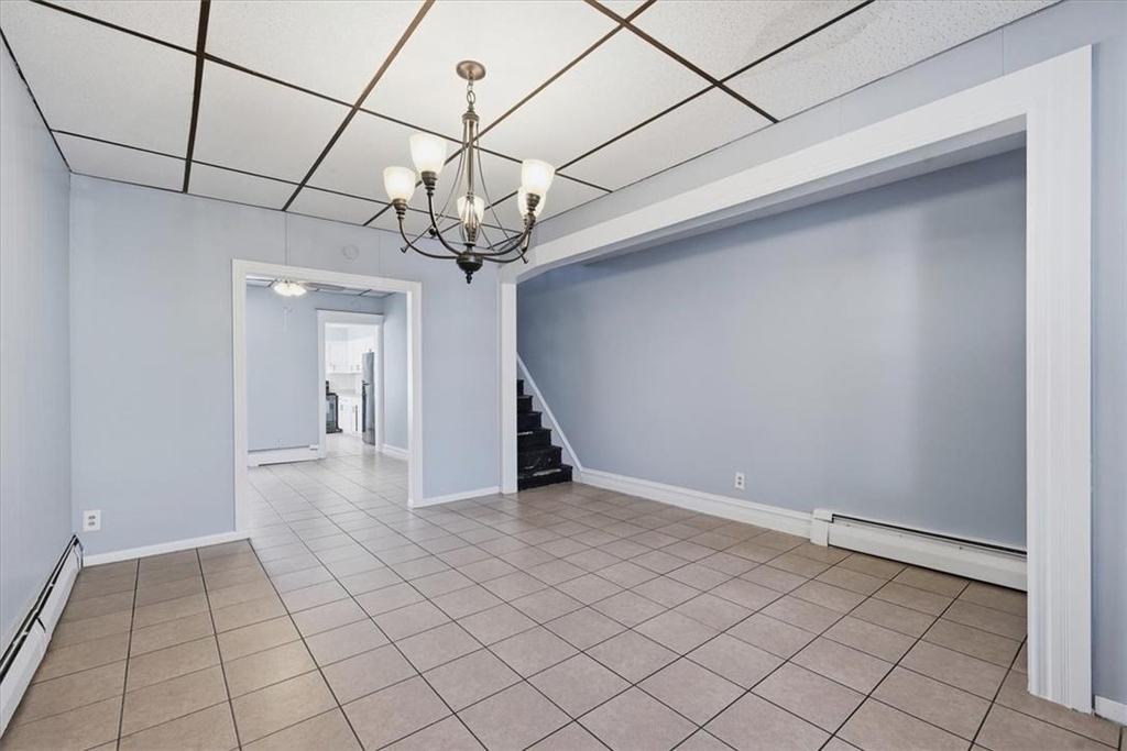 1344 Gordon Street - Photo 8