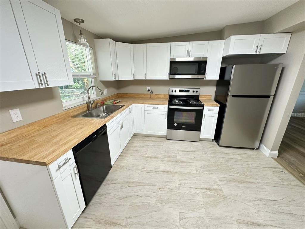 38737 12th Avenue - Photo 7