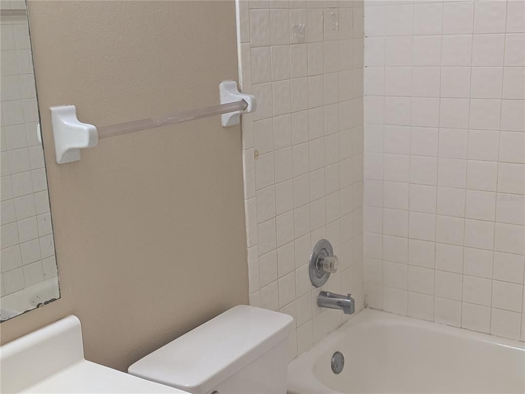 1022 Howell - Photo 5