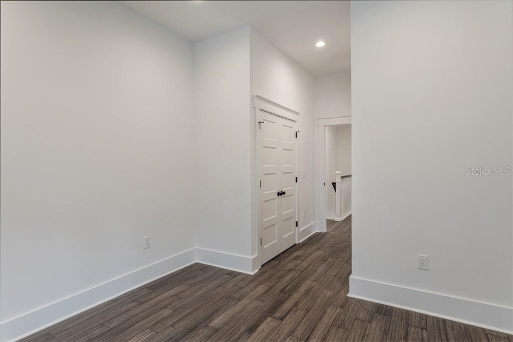 904 E Osborne Avenue - Photo 24